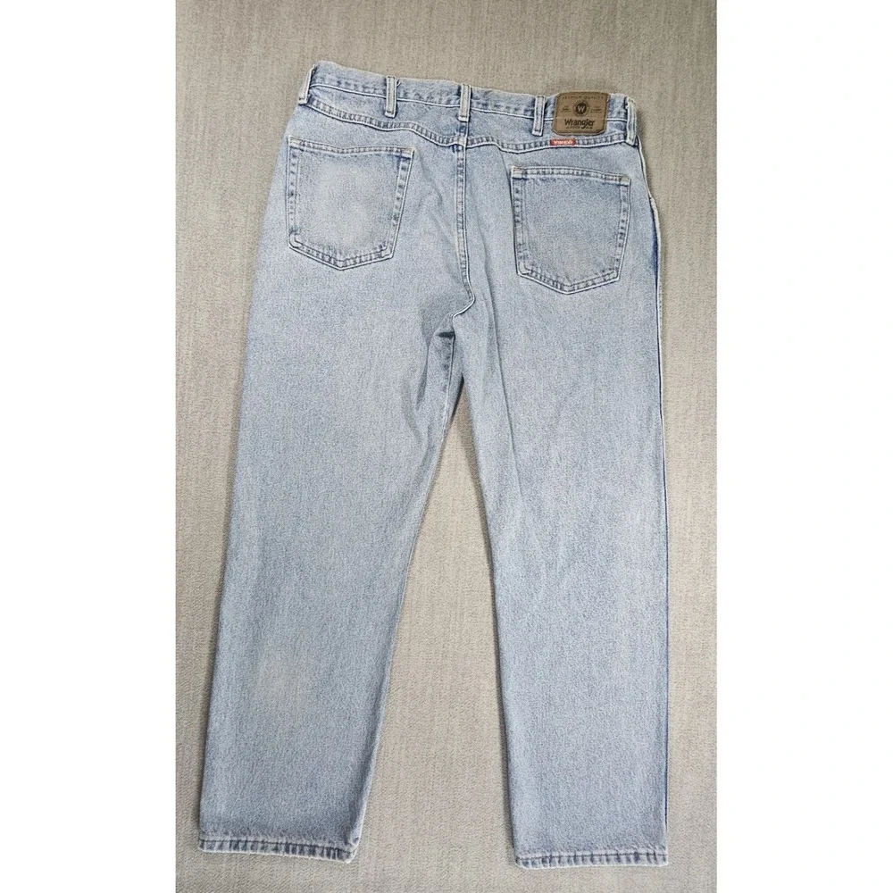 VTG Wrangler Men's Light Blue‎ Denim Sz 38x30